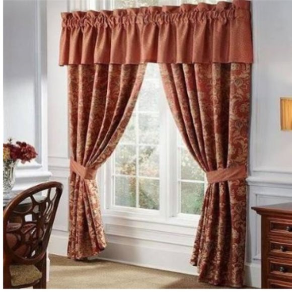 Waterford Hamilton QUEEN bed set in Cinnabar - Picture 4 of 4